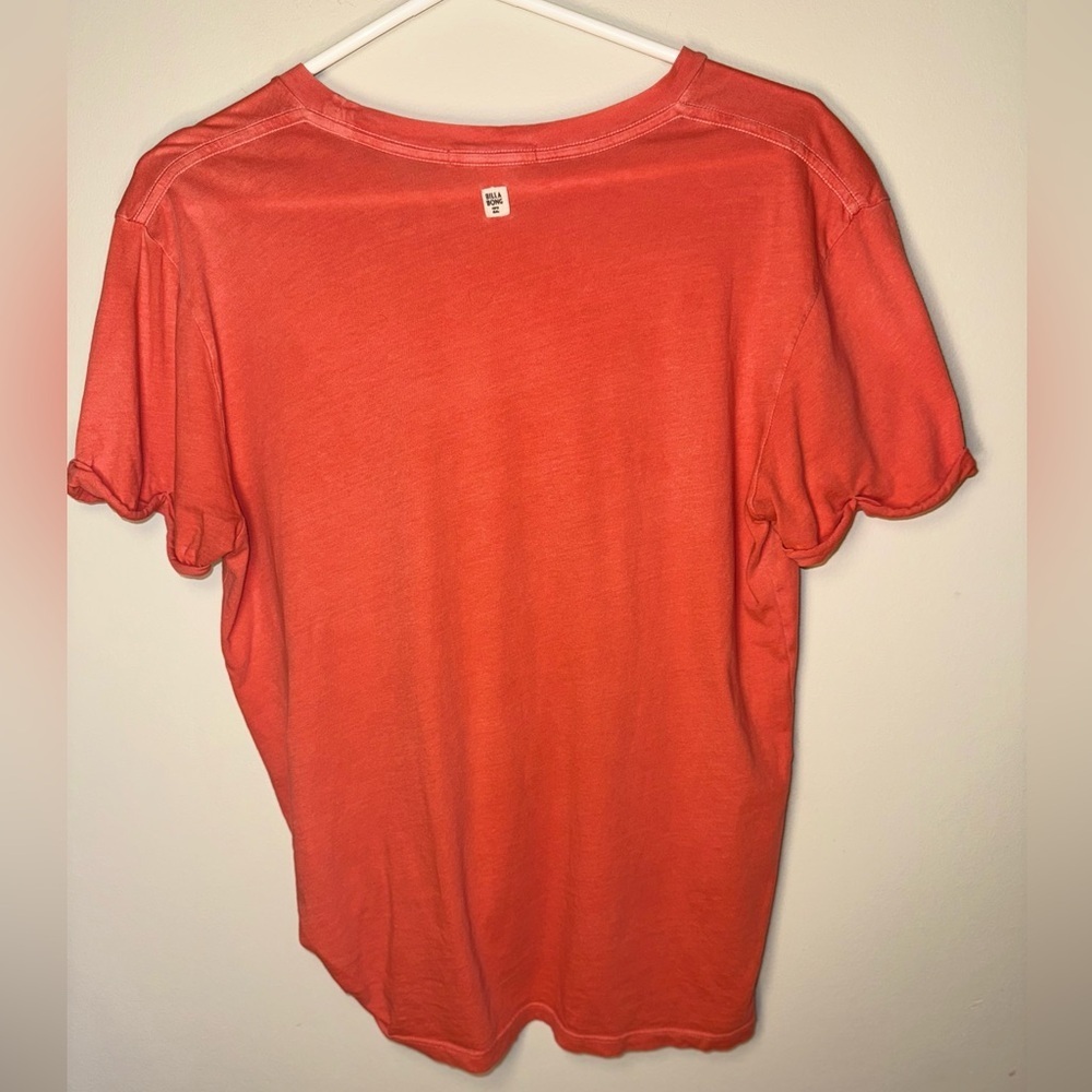 Billabong Oversized Soft Lived in Tee - Picture 3 of 3